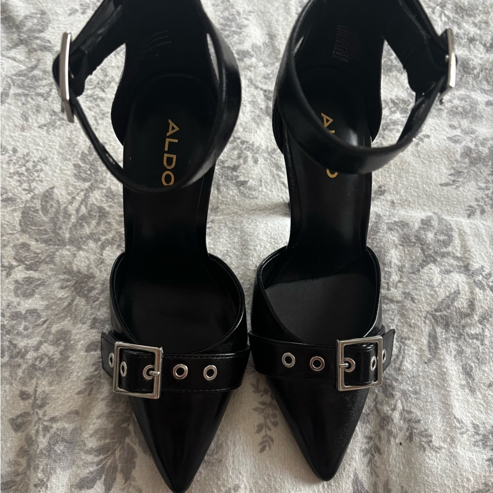 ALDO Black Pointed Toe Heels with Buckle Detail